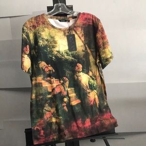 Iconic T shirt for men.